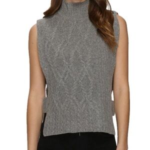 NWT Dolce Vita Yumi Sweater